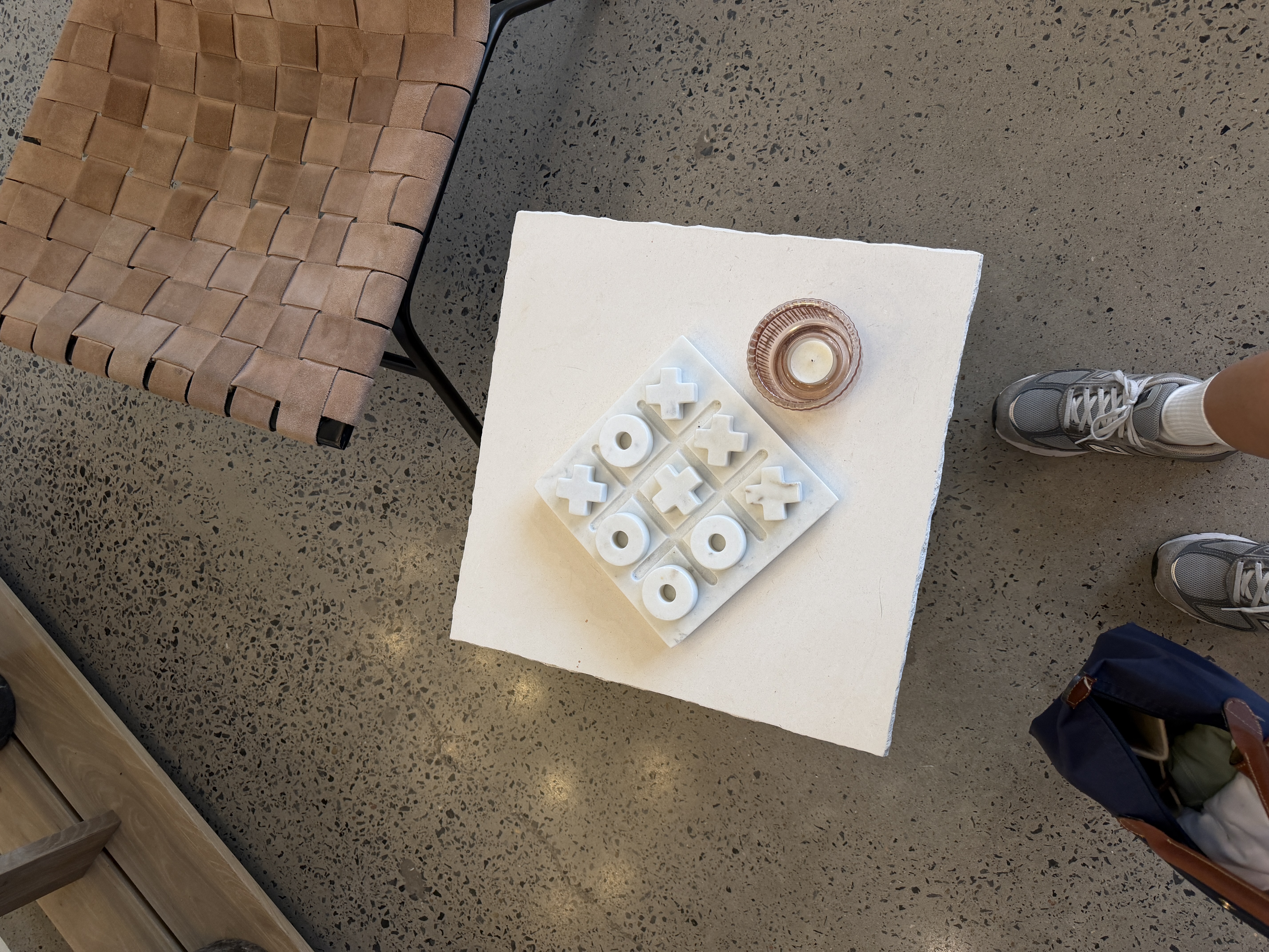 Flat-lay produit — marbre et objets déco